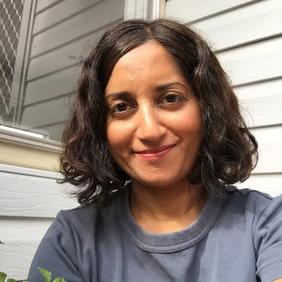 Bhavna K.